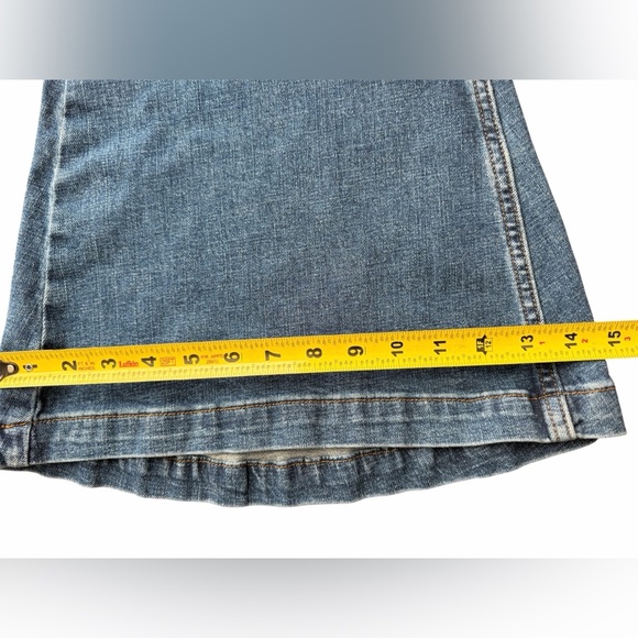 WRANGLER WOMEN'S RETRO MEDIUM WASH HIGH RISE FLARE JEANS 11MPFJW Size 30x34 - Picture 14 of 16